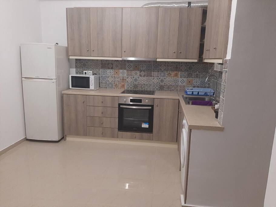 Апартаменты Modern Apartmen In Athina Афины Экстерьер фото